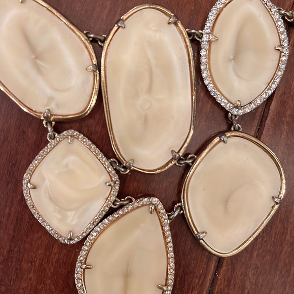 Stella & Dot Bib Necklace - Picture 2 of 4